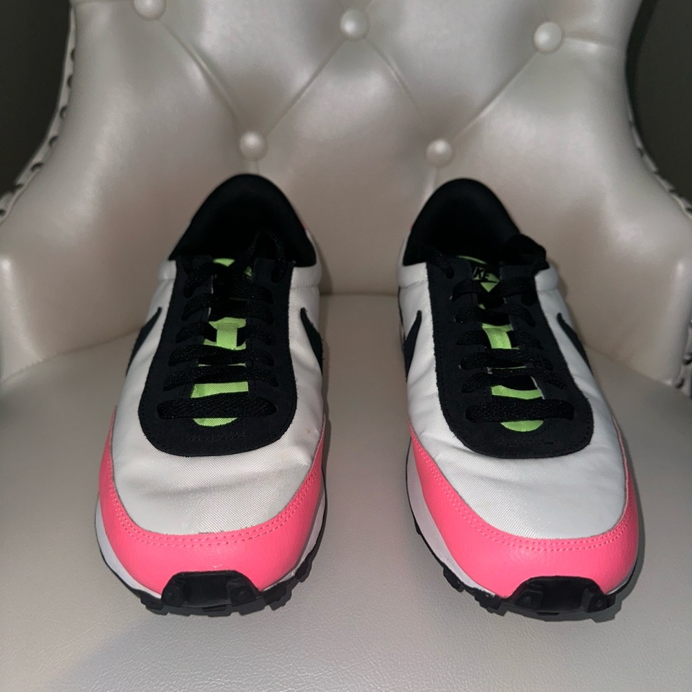 Colorful Nike Waffle - Picture 4 of 8